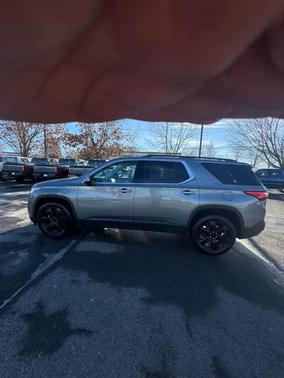 2021 Chevrolet Traverse LT Leather