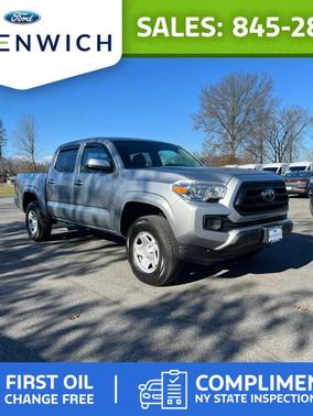 2022 Toyota Tacoma SR