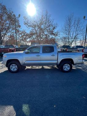 2022 Toyota Tacoma SR
