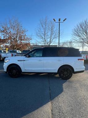 2024 Lincoln Navigator Black Label