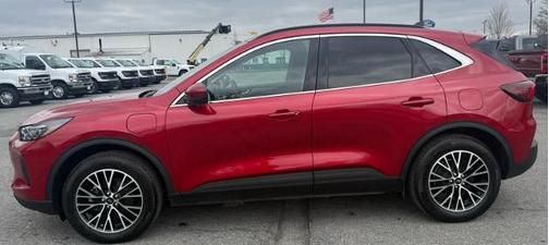 RAPID RED MET TINTED CC 2023 Ford Escape PHEV