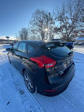 2018 Ford Focus ST Base