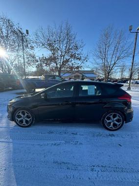 2018 Ford Focus ST Base