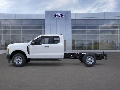 2026 Ford F-350 XL