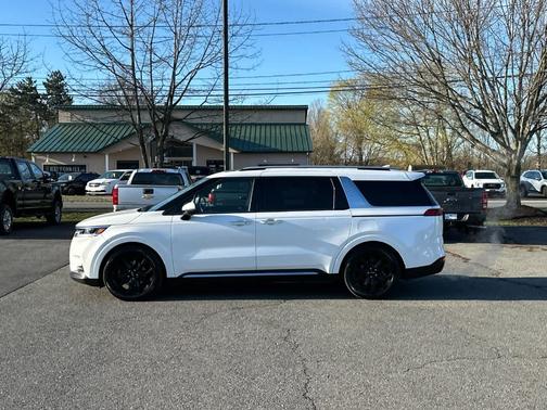 2022 Kia Carnival SX Prestige