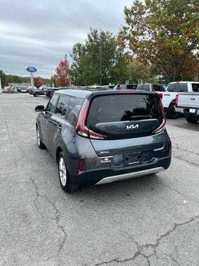 2024 Kia Soul LX