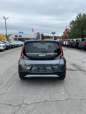 2024 Kia Soul LX