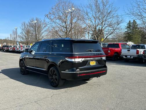 2024 Lincoln Navigator L Reserve