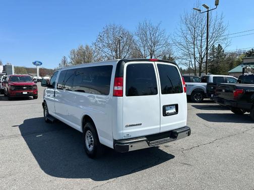 2021 Chevrolet Express 3500 LT