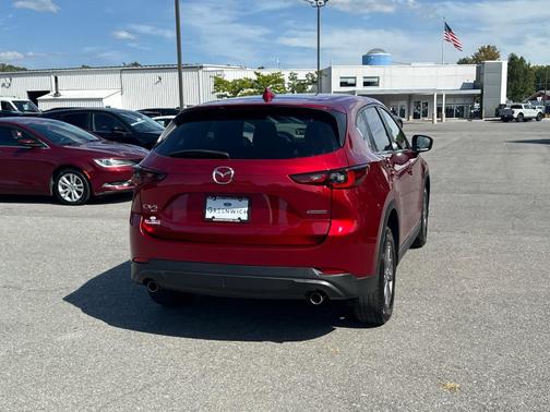 2023 Mazda CX-5 2.5 S Preferred Package