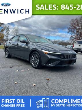 2024 Hyundai ELANTRA SEL