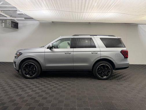 ICONIC SILVER METALLIC 2024 Ford Expedition Limited