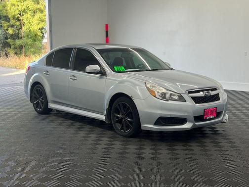 2013 Subaru Legacy Premium