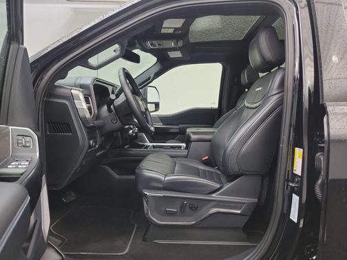 2025 Ford F-450 Platinum