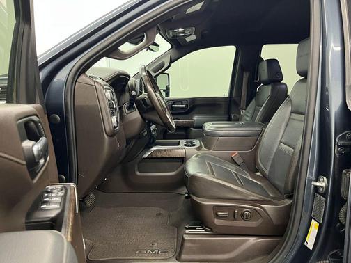 2020 GMC Sierra 3500 Denali