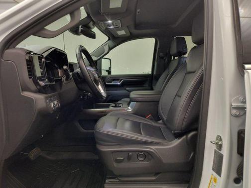 2024 GMC Sierra 2500 SLT