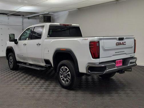 2024 GMC Sierra 2500 SLT