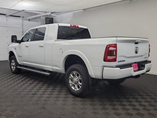 2024 RAM 3500 Laramie Mega Cab 4x4 6'4' Box