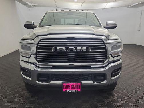 2022 RAM 2500 Laramie Crew Cab 4x4 6'4' Box