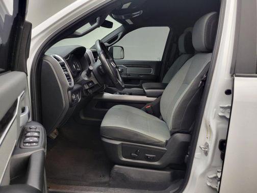 2022 RAM 2500 Big Horn Crew Cab 4x4 6'4' Box