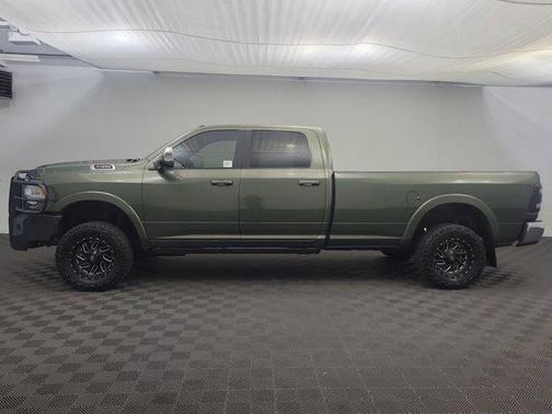 2021 RAM 3500 Laramie Crew Cab 4x4 8' Box