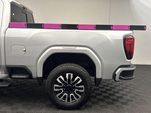 2022 GMC Sierra 2500 Denali