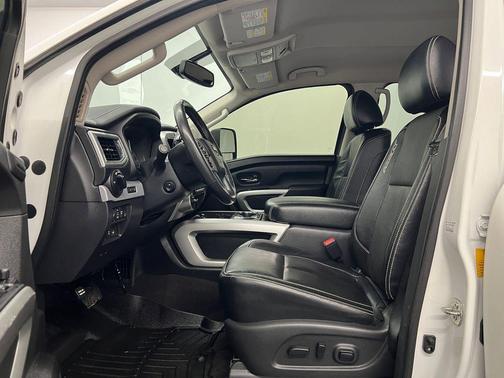 2017 Nissan Titan XD Platinum Reserve