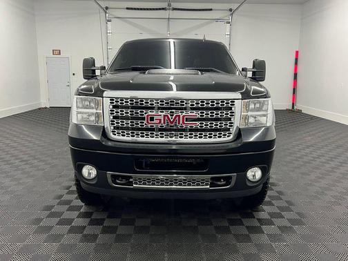 2014 GMC Sierra 2500 Denali