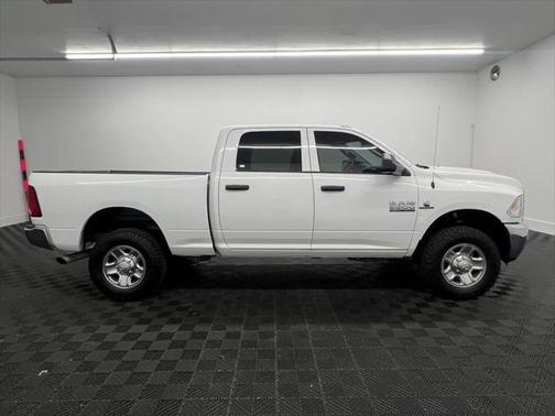 2018 RAM 2500 Tradesman Crew Cab 4x4 6'4' Box