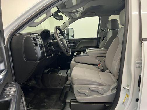 2016 GMC Sierra 2500 Base
