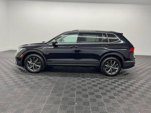 2022 Volkswagen Tiguan 2.0T SE 4MOTION