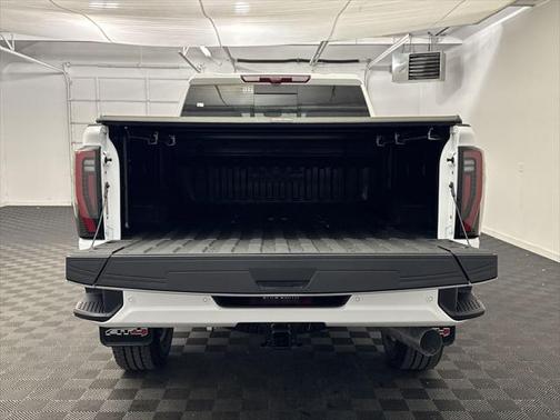 2025 GMC Sierra 2500 AT4