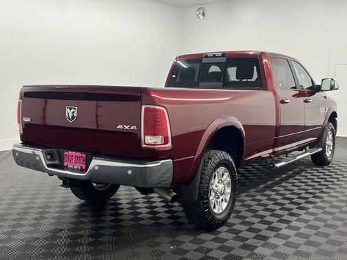 2018 RAM 2500 Laramie Crew Cab 4x4 8' Box