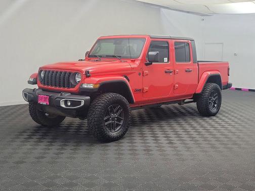 2024 Jeep Gladiator Sport S