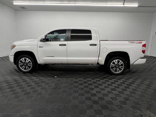 2018 Toyota Tundra SR5