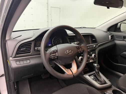 Symphony Silver 2019 Hyundai ELANTRA SE