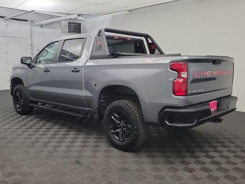 2022 Chevrolet Silverado 1500 Custom Trail Boss