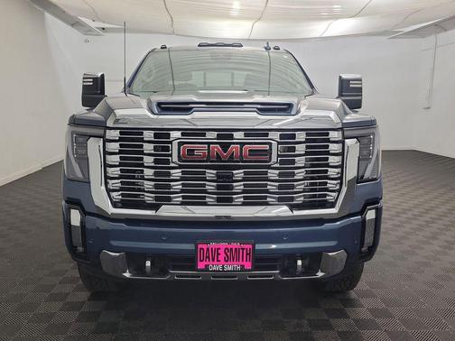 2025 GMC Sierra 3500 Denali