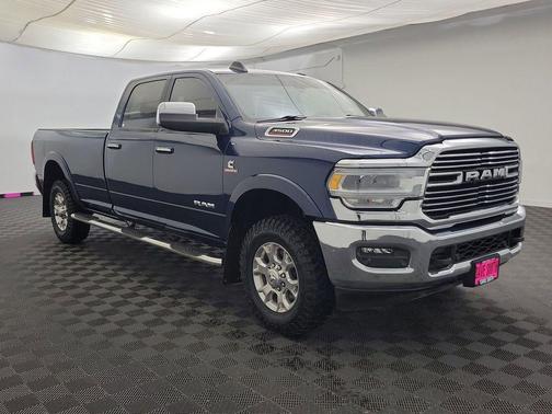 2022 RAM 3500 Laramie Crew Cab 4x4 8' Box