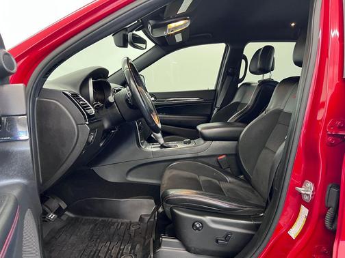 Redline 2 Coat Pearl 2019 Jeep Grand Cherokee Trailhawk