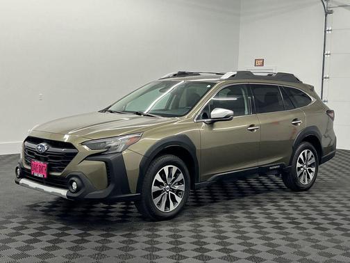 2024 Subaru Outback Touring XT