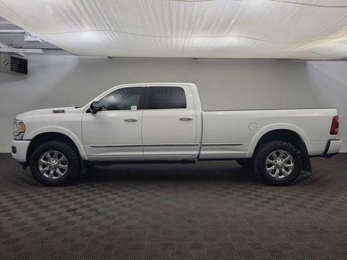 2019 RAM 3500 Limited Crew Cab 4x4 8' Box