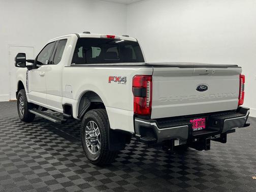 2023 Ford F-350 Lariat
