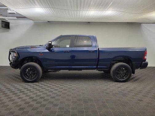 2023 RAM 2500 Big Horn Crew Cab 4x4 6'4' Box