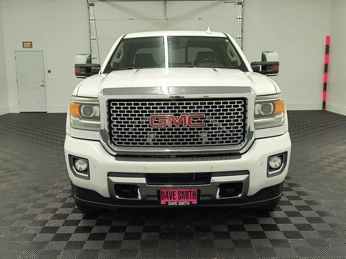 2016 GMC Sierra 2500 Denali