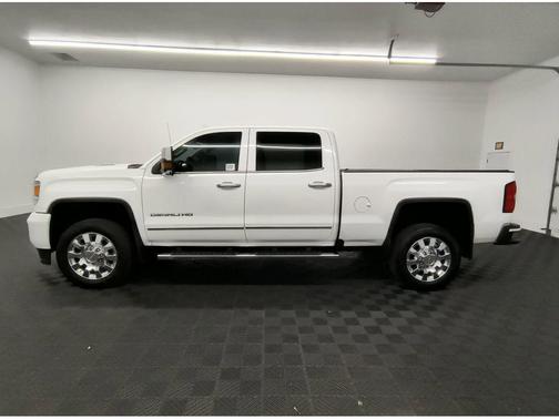 2016 GMC Sierra 2500 Denali