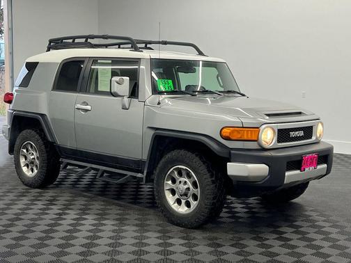2012 Toyota FJ Cruiser Base