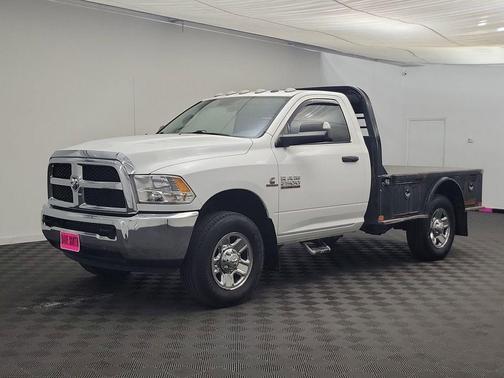 2017 RAM 2500 Tradesman Regular Cab 4x4 8' Box