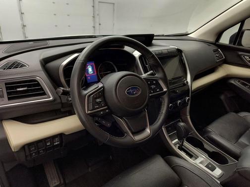 Ice Silver Metallic 2019 Subaru Ascent Limited 8-Passenger