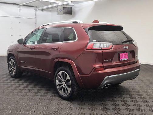 2019 Jeep Cherokee Overland